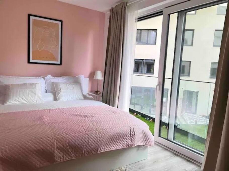 B104 - Liberty Bridge Lovely Home With Free Parking Budapest Exterior foto