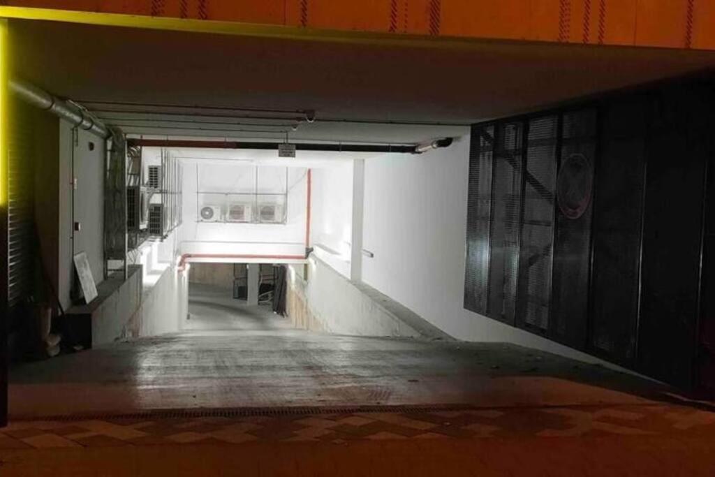 B104 - Liberty Bridge Lovely Home With Free Parking Budapest Exterior foto